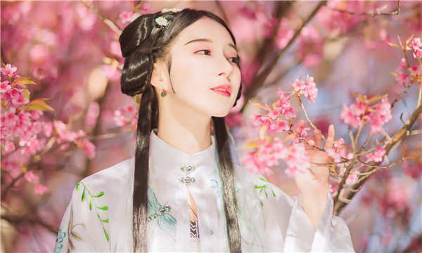 邛崃供卵试管婴儿：助您实现家庭梦想的科学方案